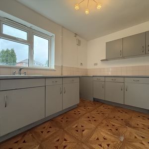 Photo 19- click for photo gallery